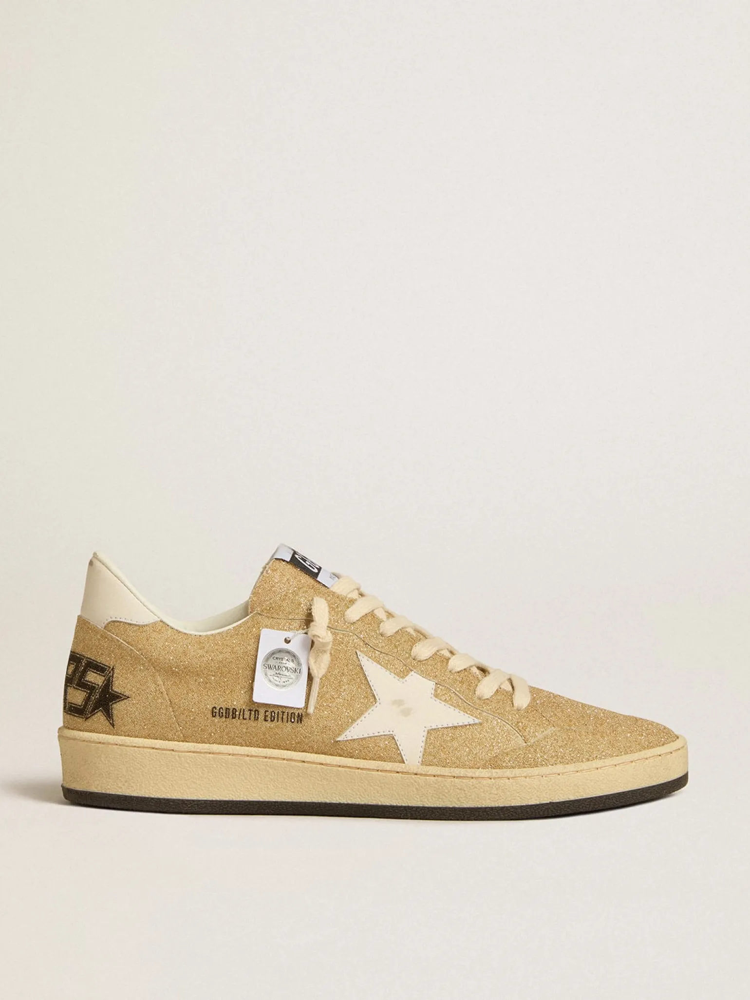 Cheap Ball Star com cristais Swarovski dourados com estrela de couro branco leite MULHER Ball Star