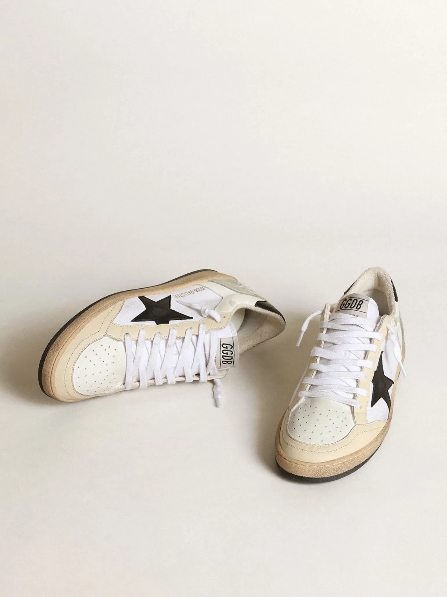 Cheap Ball Star feminino de lona e couro brancos com estrela preta MULHER Ball Star