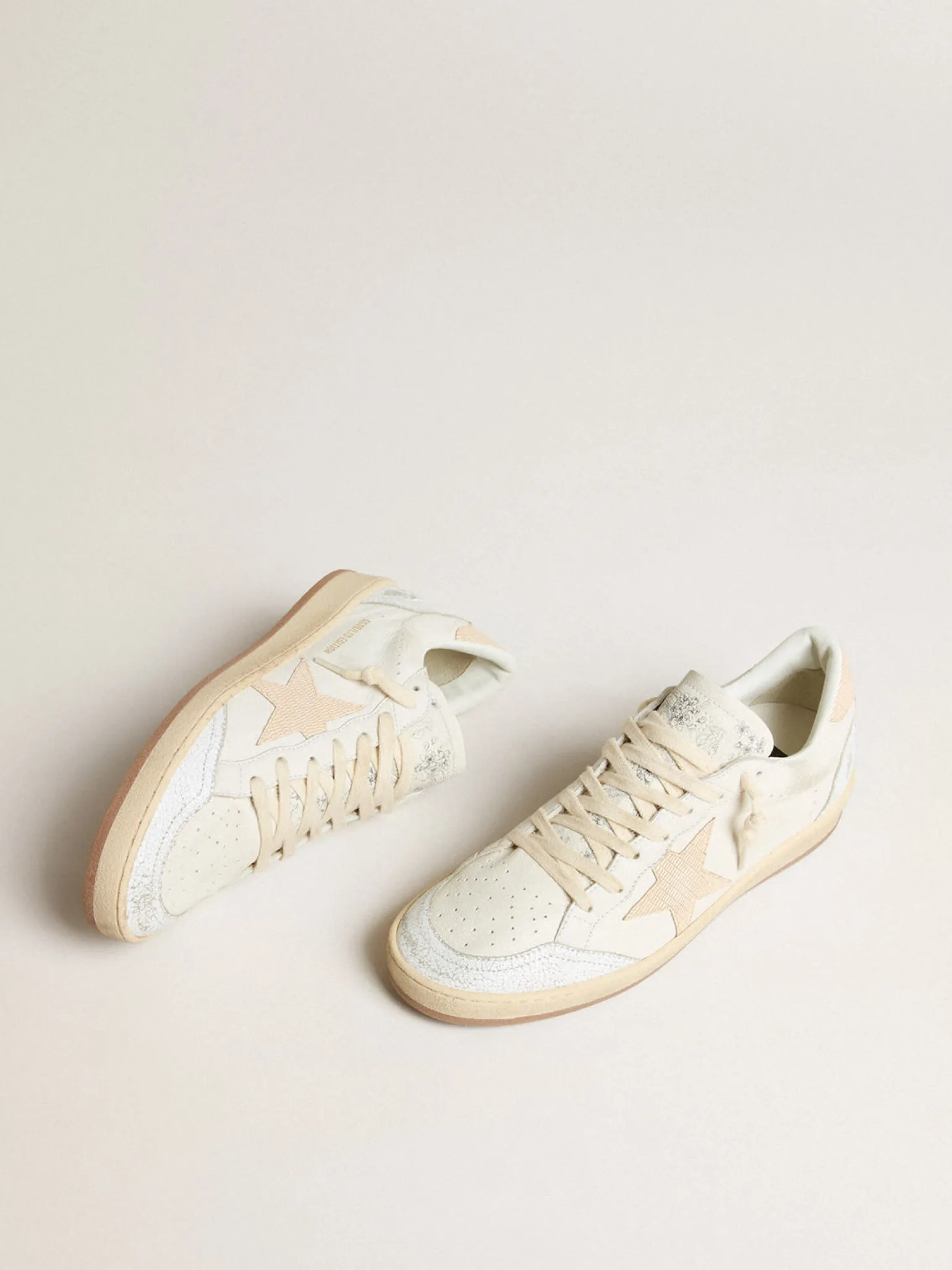Clearance Ball Star Masculino LTD CNY de couro branco com estrela cor de marfim Ball Star