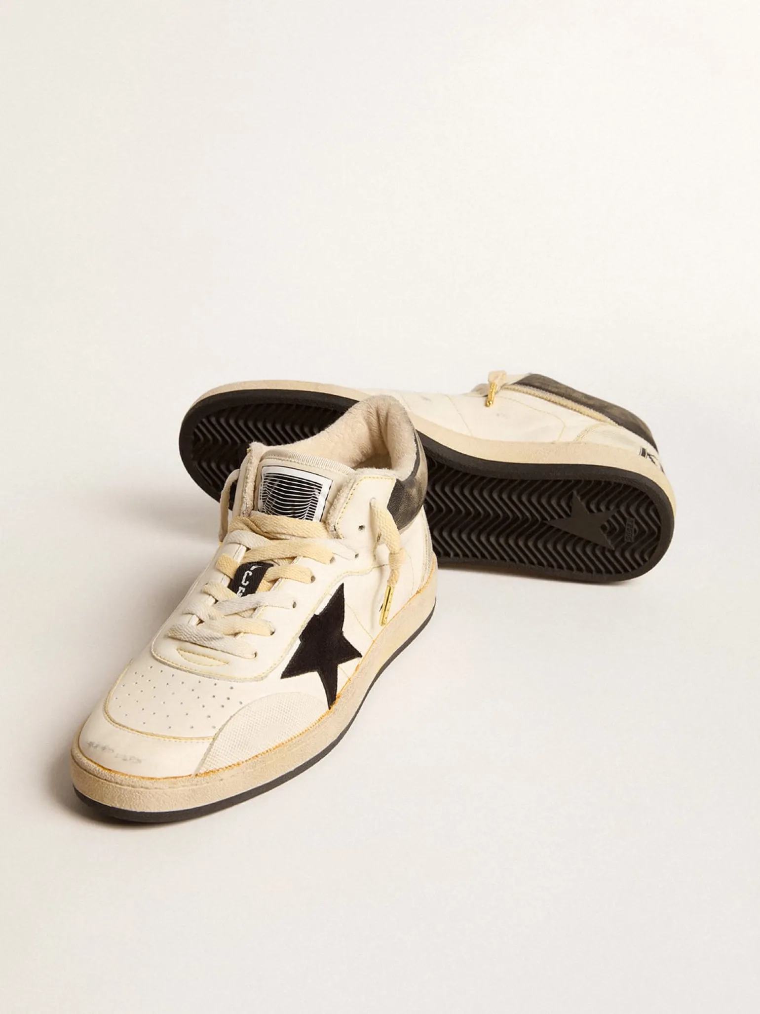 Best Ball Star Pro Mid Masculino de couro branco usado com estrela preta Ball Star