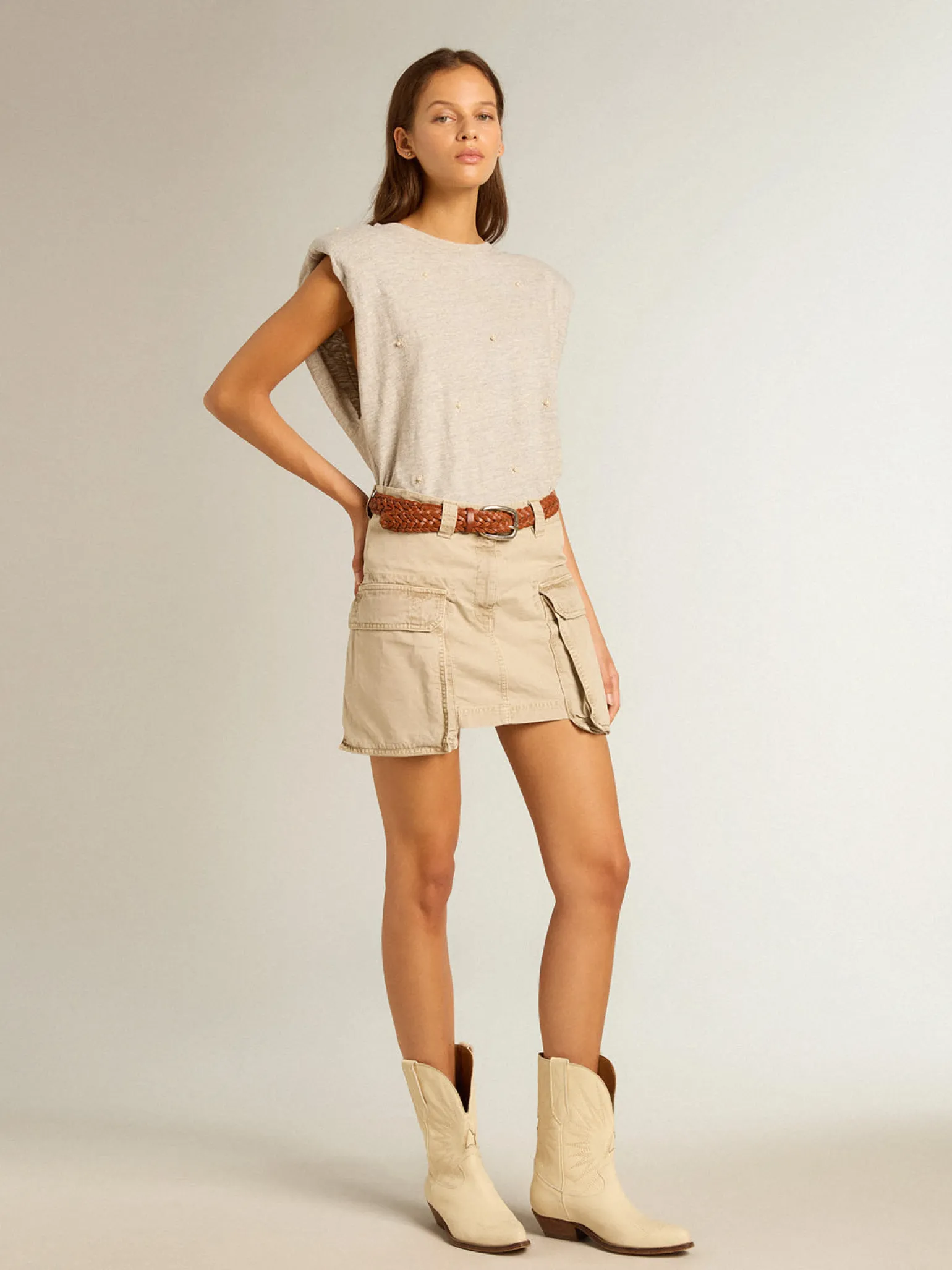 Outlet Botas Wish Star cano baixo de couro na cor creme com estrela embutida MULHER Botas