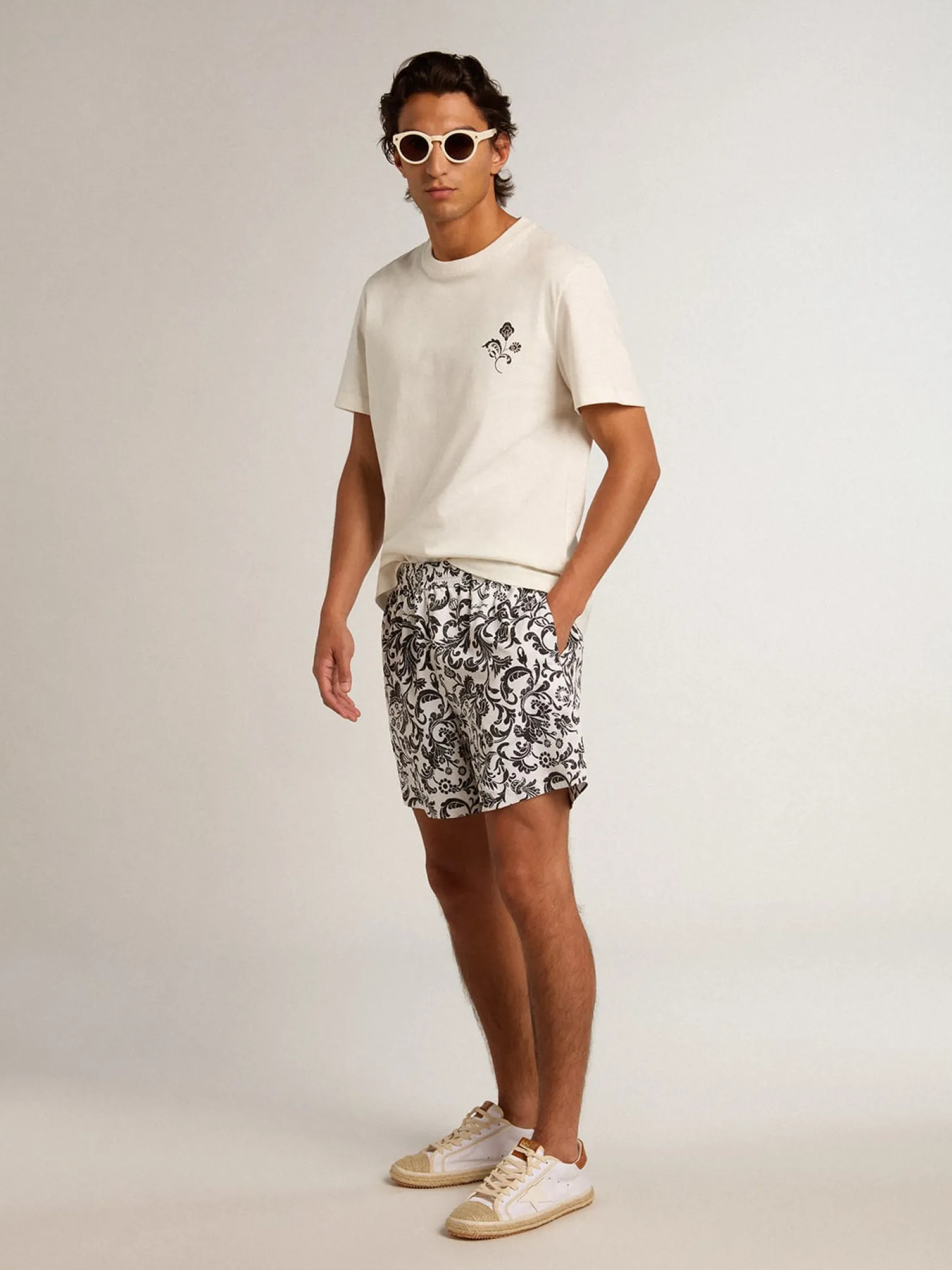 Flash Sale Calção boxer com estampa branca e preta all-over Beachwear