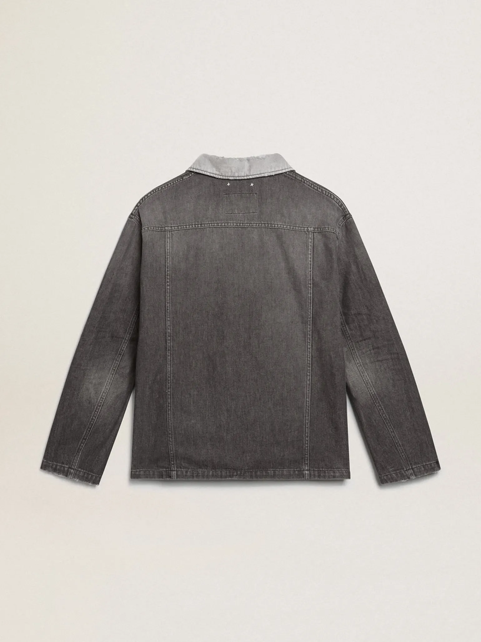 Flash Sale Camisa jeans preta com patch Camisas
