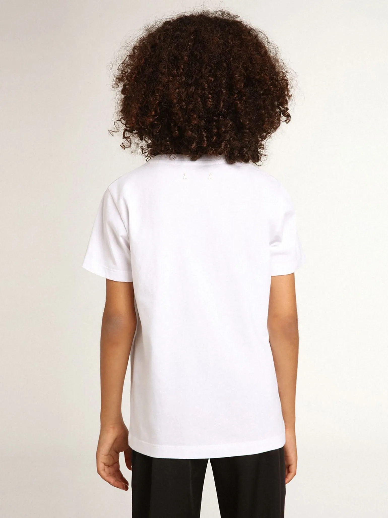 Sale Camiseta branca infantil masculina com logo vermelho no centro Roupas de cima (4-12 years)
