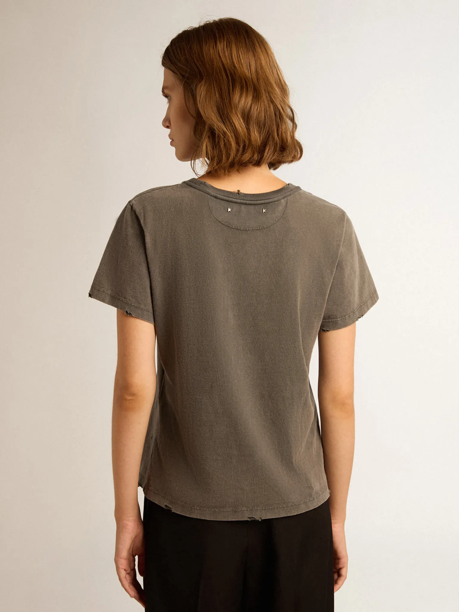 Hot Camiseta de caimento slim cinza antracite com tratamento desgastado MULHER Camisetas