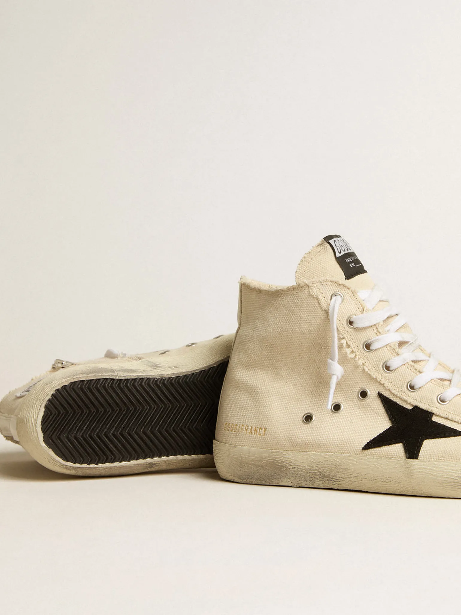 Best Sale Francy Penstar de lona com estrela de suede preto e talão de couro Francy
