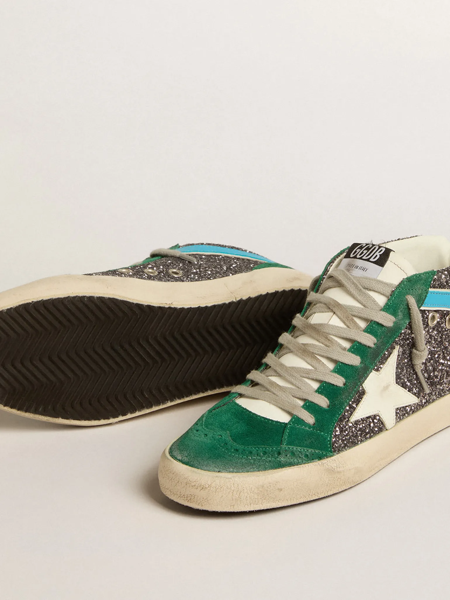 New Mid Star de glitter antracite com estrela de couro e lista azul MULHER Mid Star