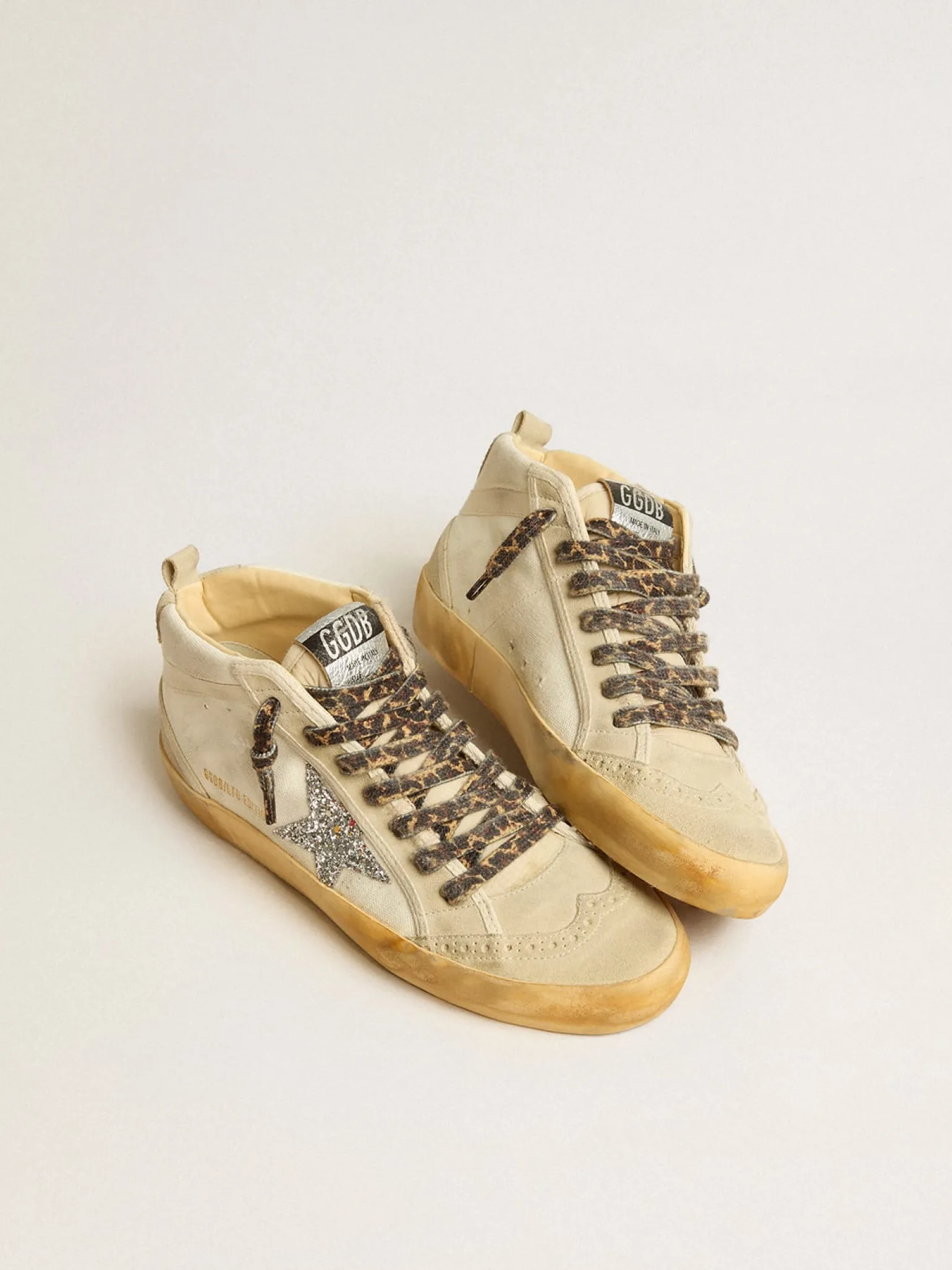 Shop Mid Star de lona com estrela de glitter prateado e lista bege MULHER Mid Star
