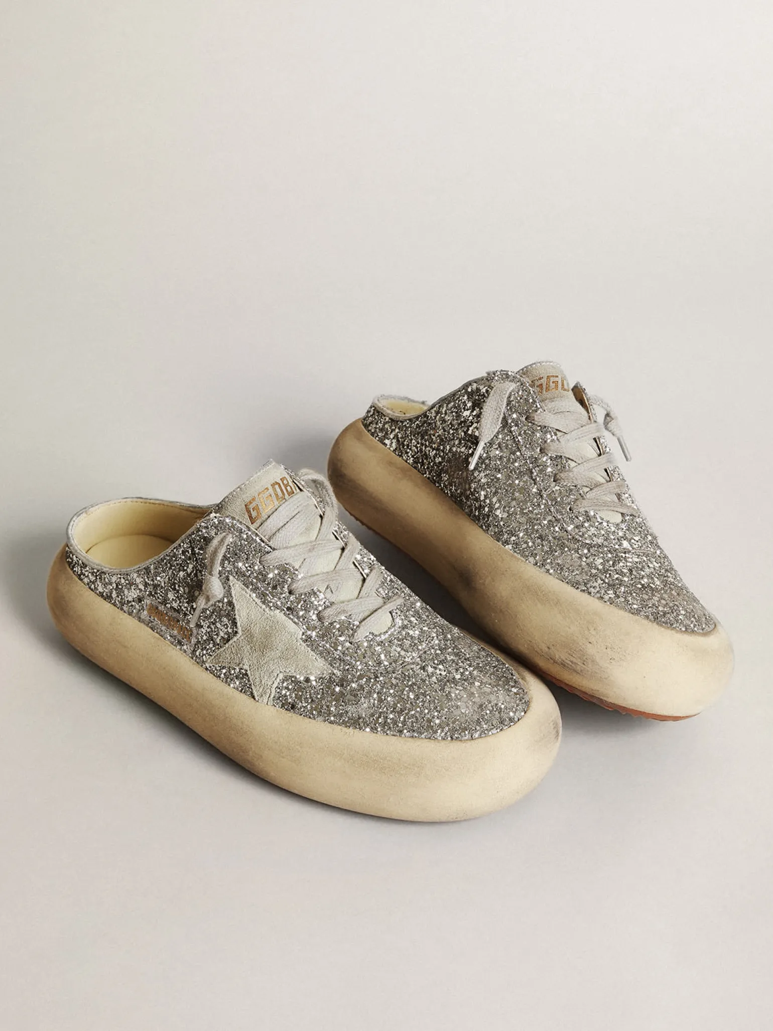 Store Mule Space-Star feminino em glitter com estrela e talão cinza gelo MULHER Space-Star