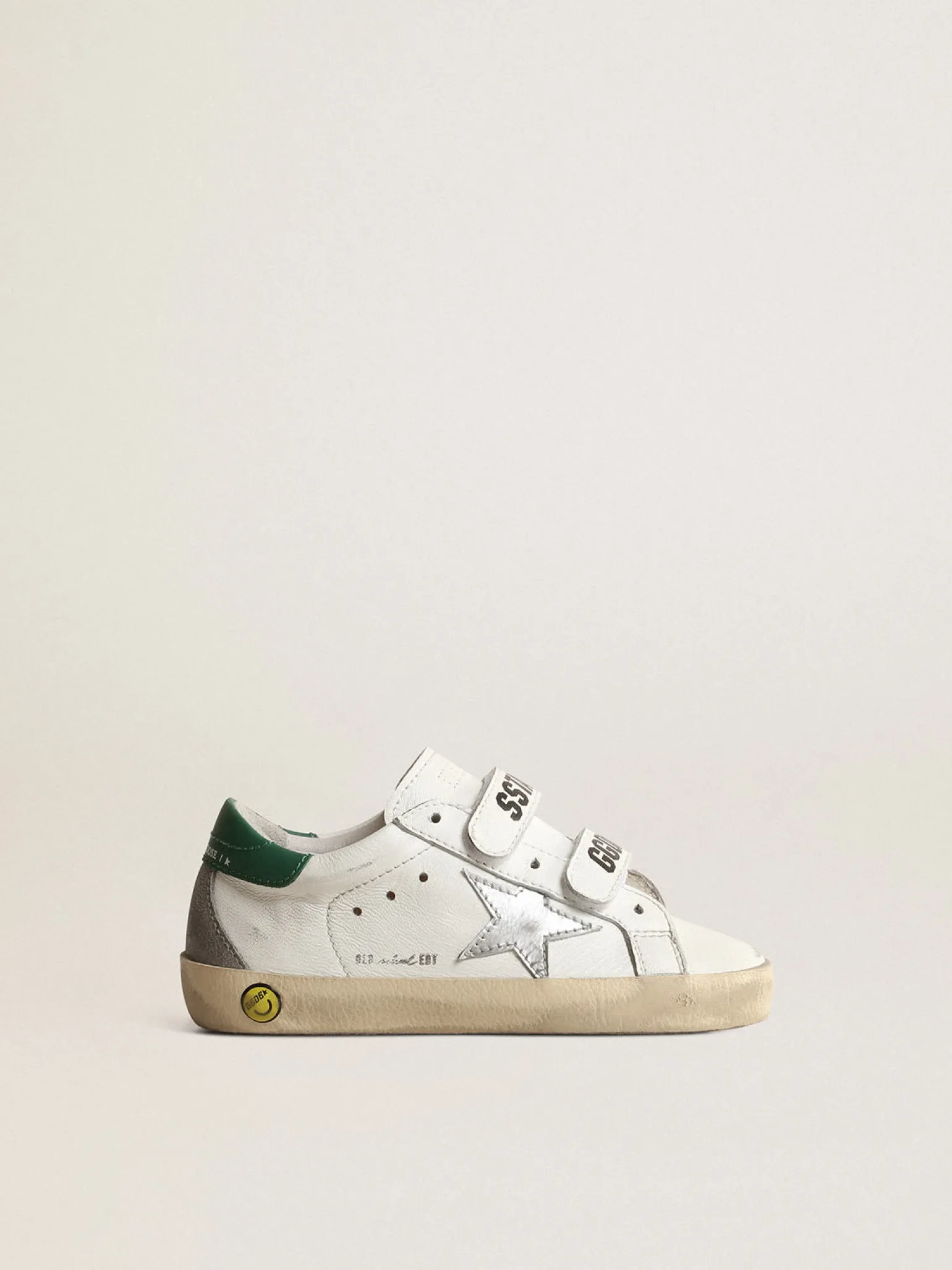 Shop Old School Junior com estrela de couro metálico e talão verde Meninas pequenas (1-3 anos) | Meninos pequenos (1-3 anos)
