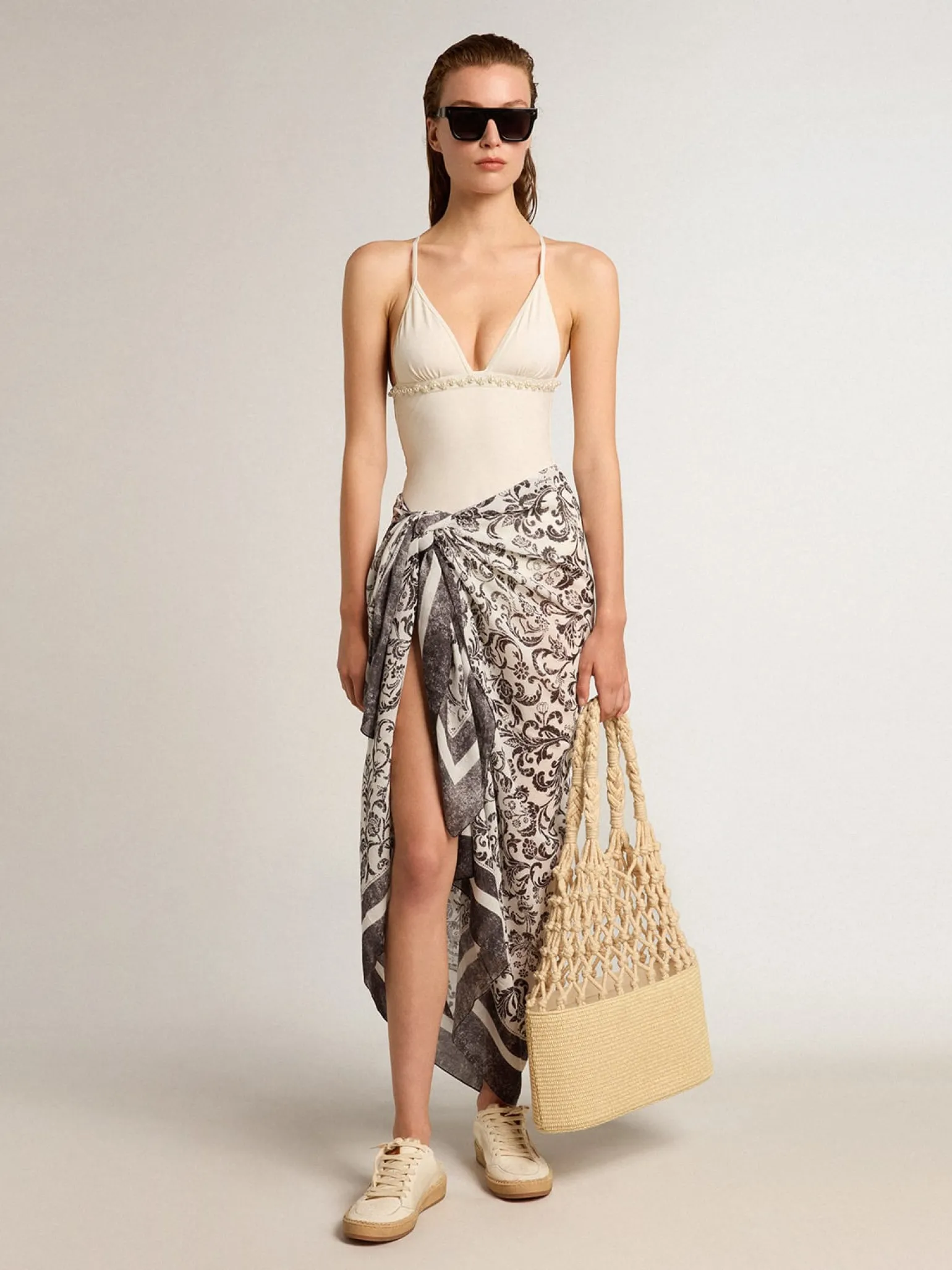 Cheap Pareô de voile de algodão com estampa branca e preta all-over MULHER Beachwear