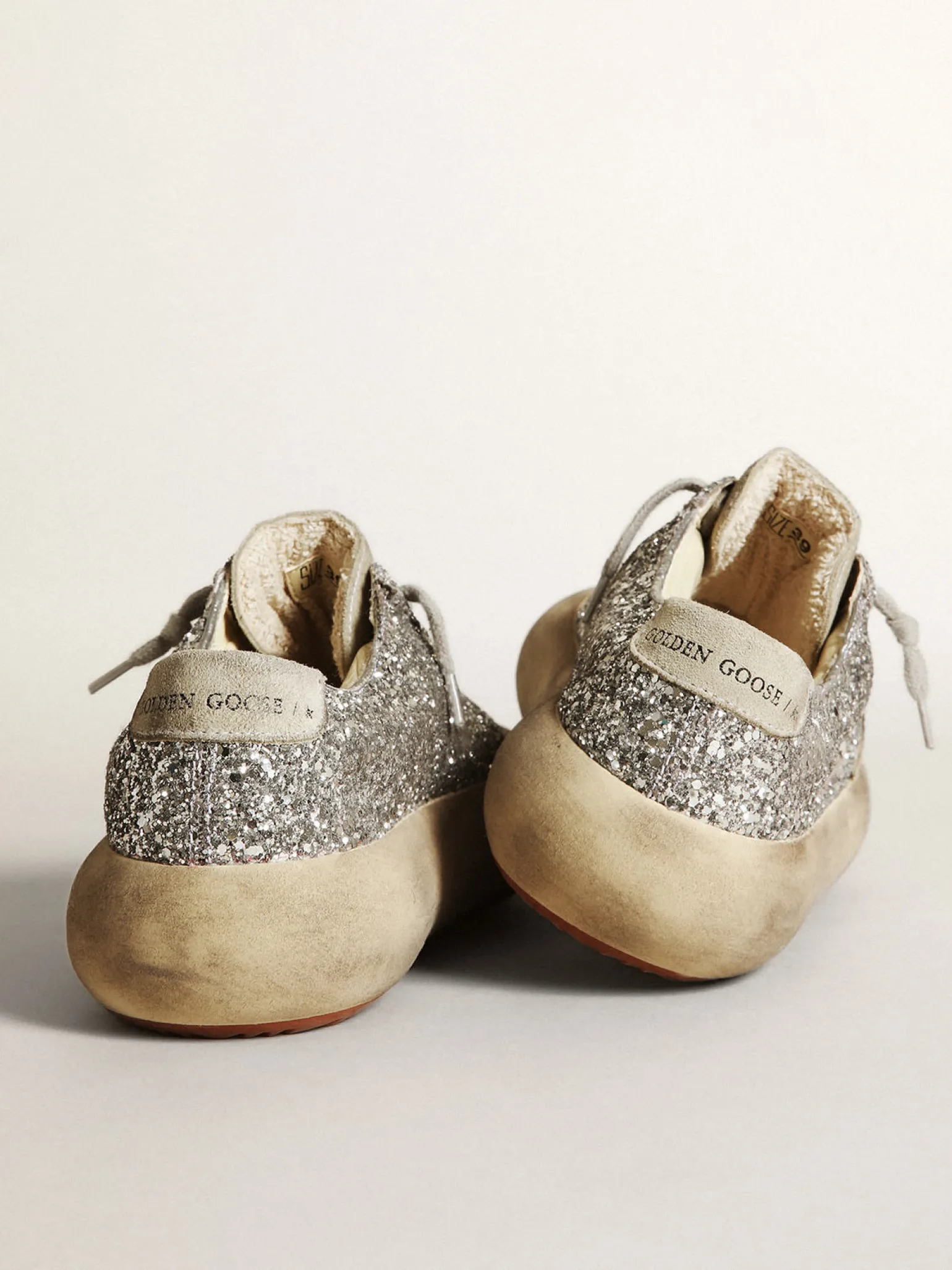 Store Space-Star feminino em glitter prateado com estrela cinza gelo MULHER Space-Star