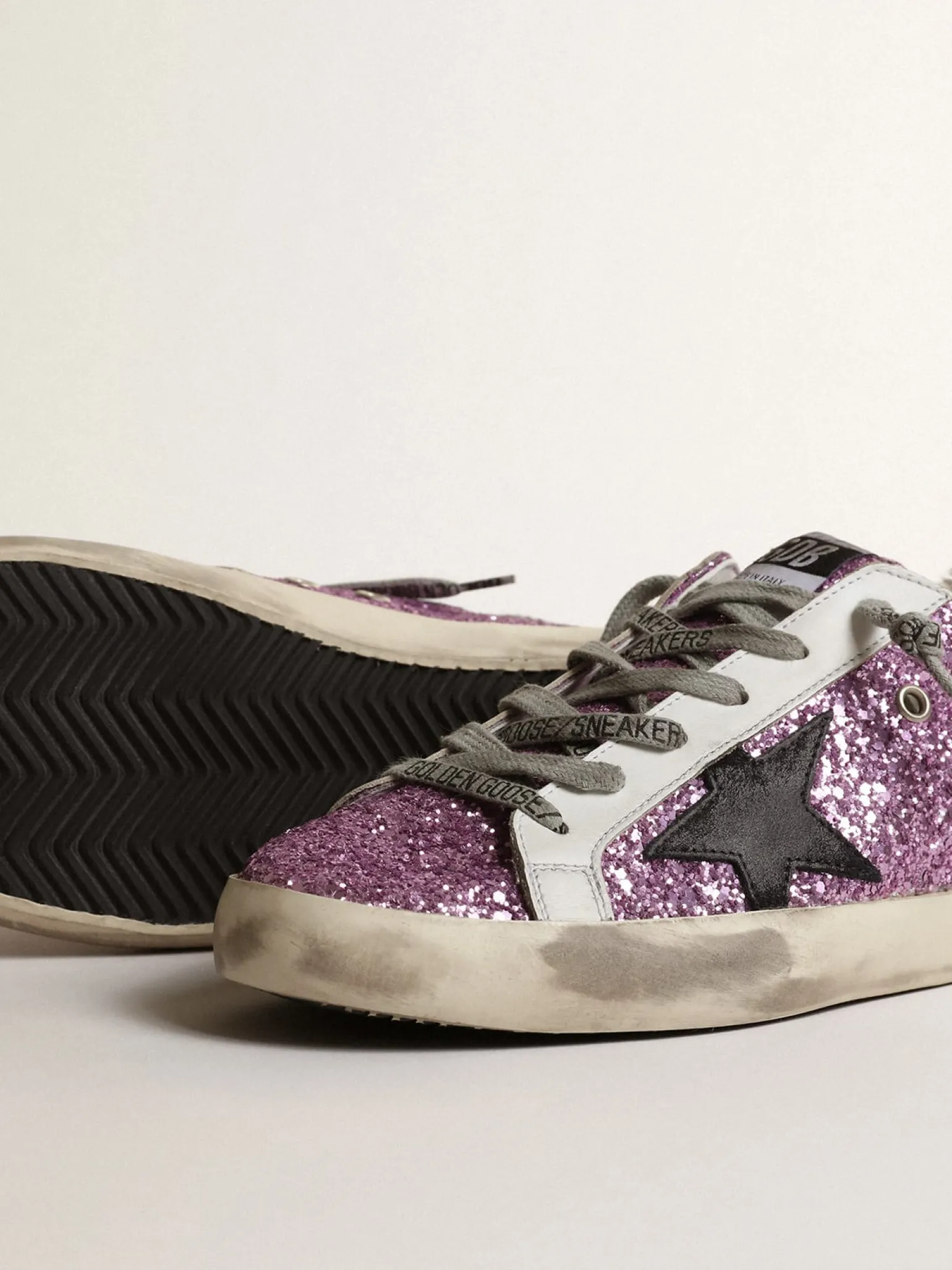Shop Super-Star de glitter cor lavanda com estrela preta MULHER Super-Star