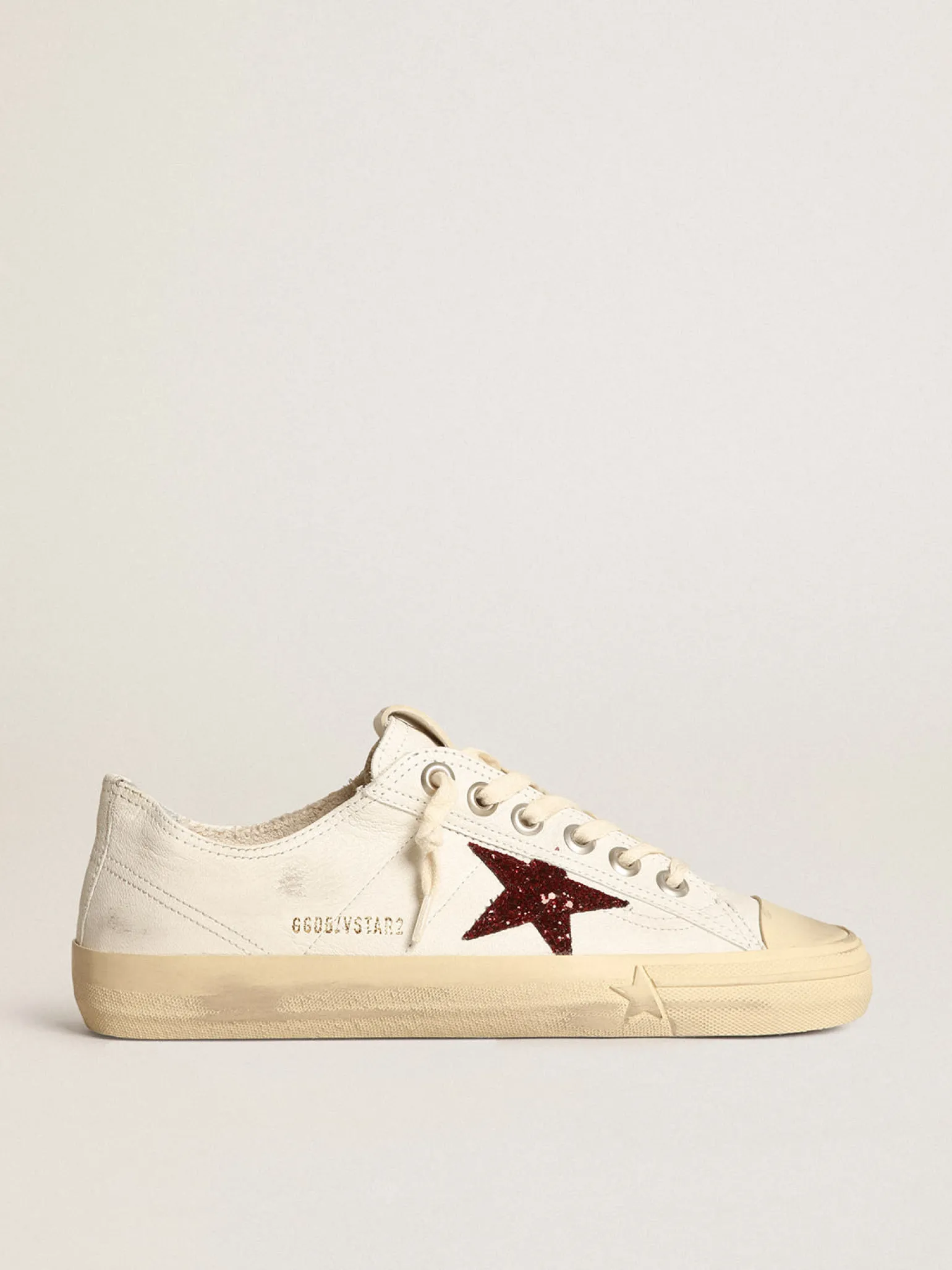 Hot V-Star feminino de napa branca com estrela de glitter vermelho MULHER V-Star