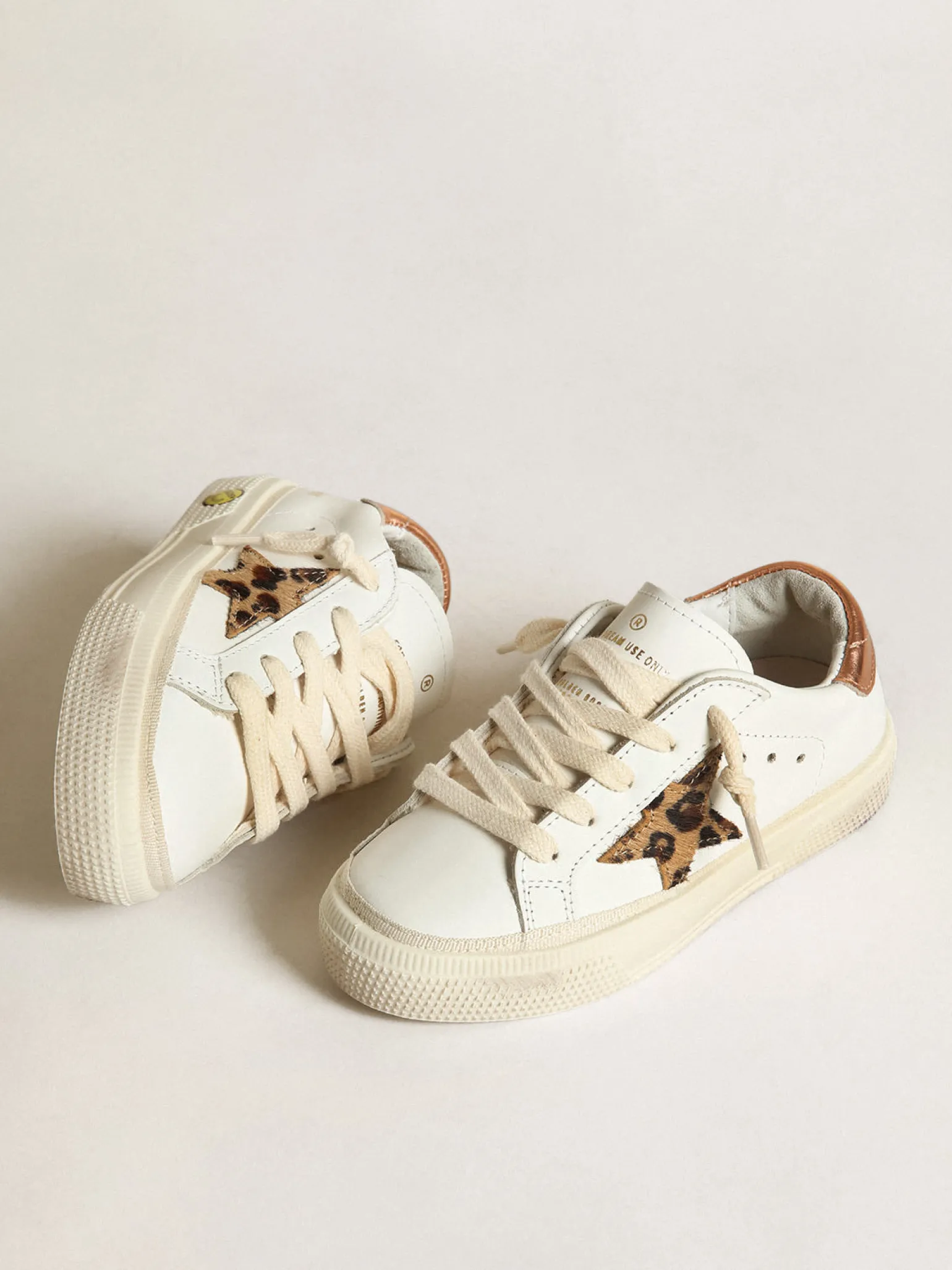 Shop Young May com estrela de cavalinho leopardo e talão cor de cobre Meninas (4-10 anos)