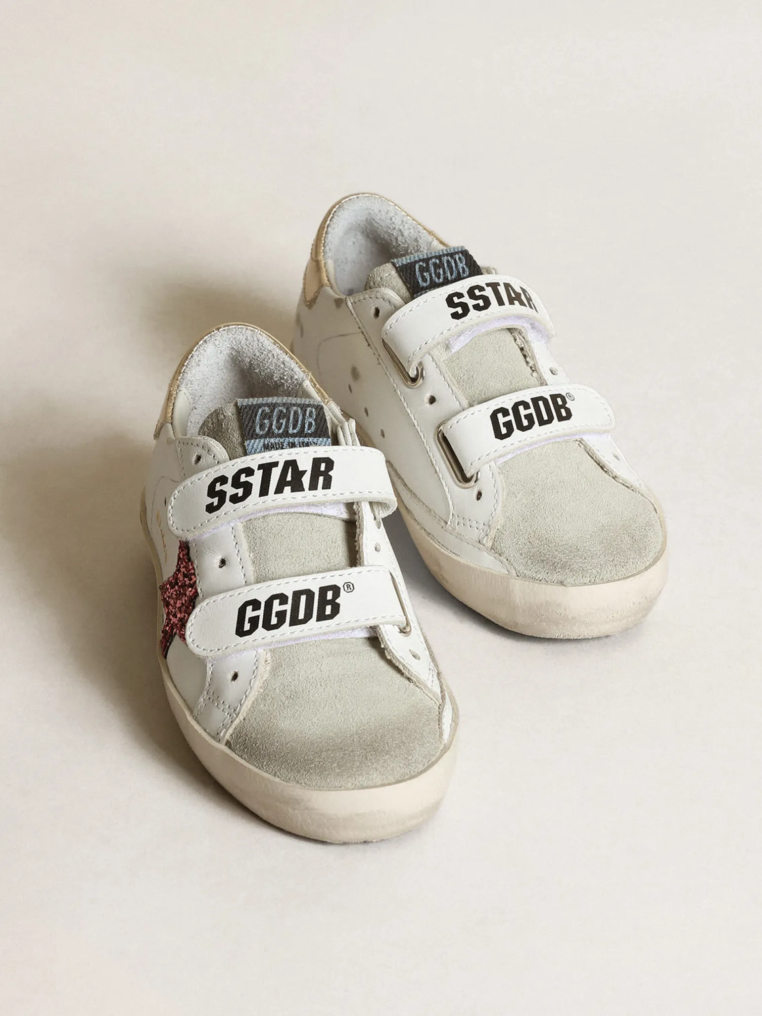 Cheap Young Old School com estrela de glitter rosa e talão cor platina Meninas (4-10 anos)